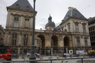165-Lyon-Rathaus-sm