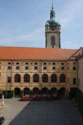 064-Melnik